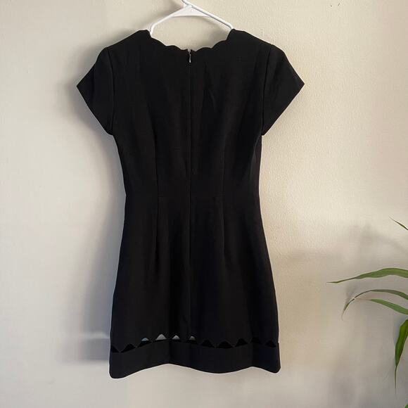 Club Monaco Milancey Scallop Trim Sheath Dress Womens 00 Black Workwear Cocktail - Picture 2 of 10